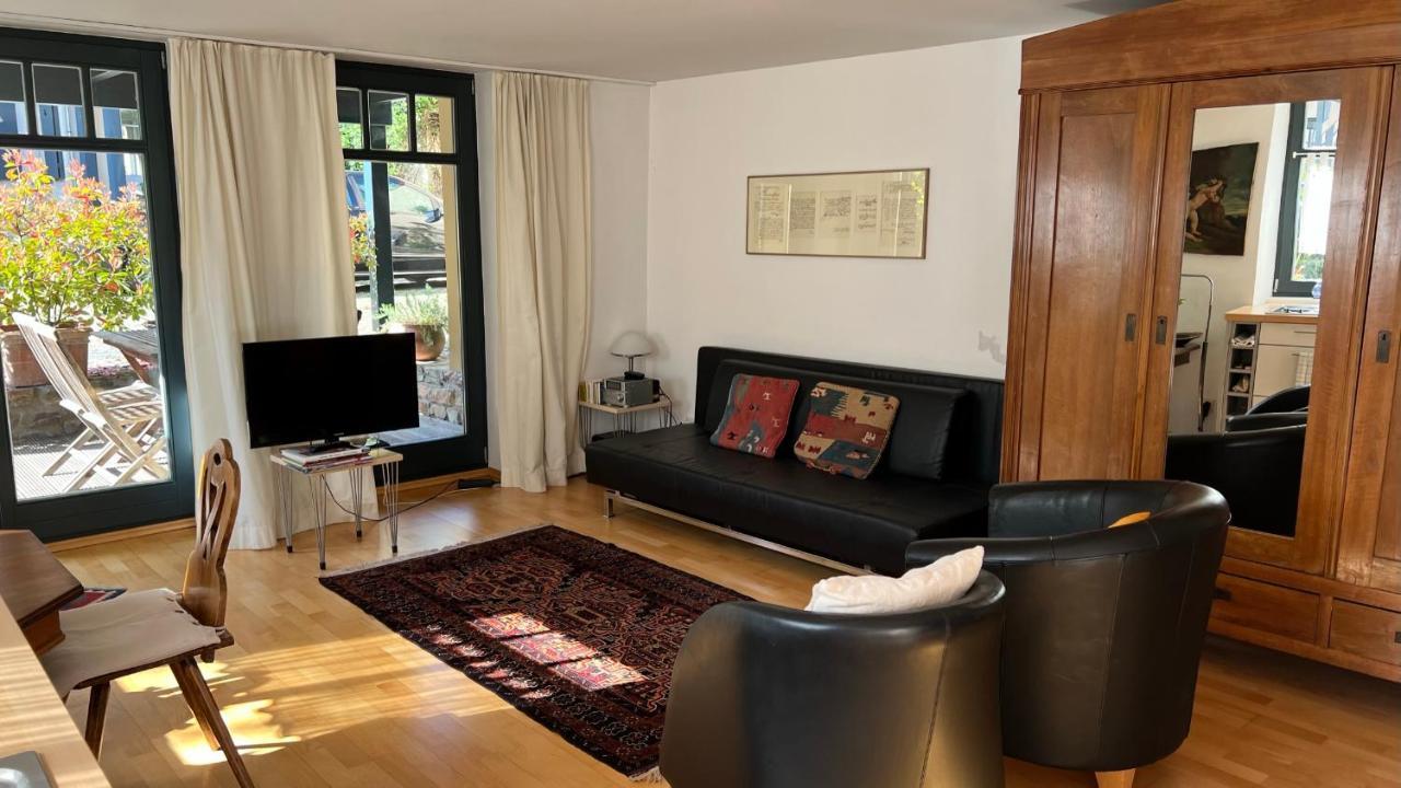 Ferienwohnung Im Stadionischem Hof Walluf Dış mekan fotoğraf